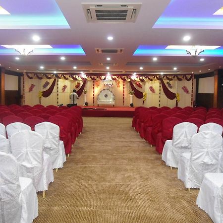 Rr Inn Palayankottai Luaran gambar