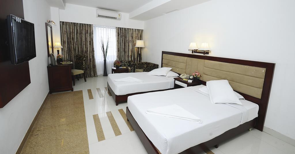 Rr Inn Palayankottai Luaran gambar